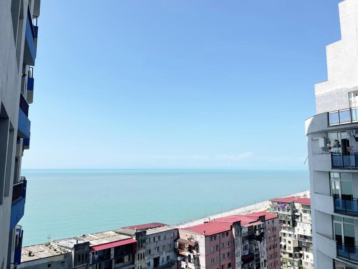 Апартаменти Beautiful Horizon First Line Батумі Екстер'єр фото